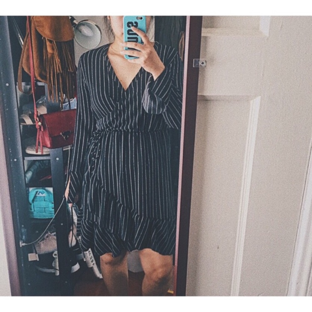 Black Stripe Ruffle Wrap Long Sleeve Dress Size M